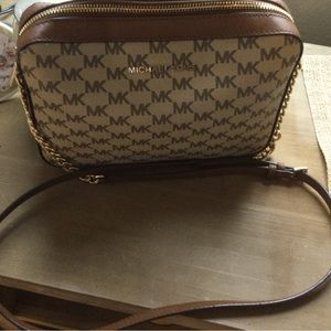 Michael Kors crossbody bag